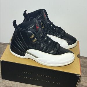 Size 12 - Playoff 12s